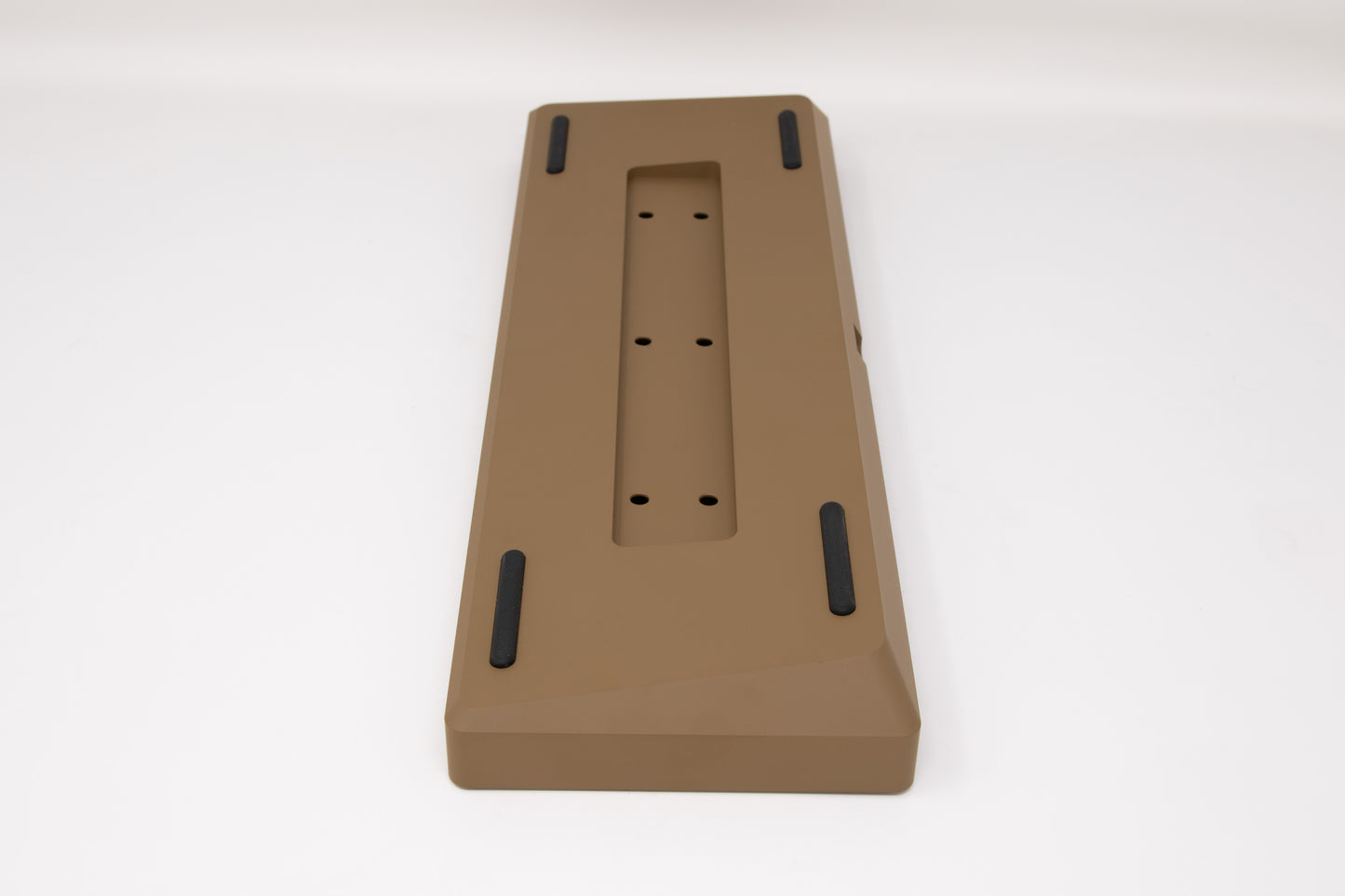 SUS65 - #019 - Coyote Tan